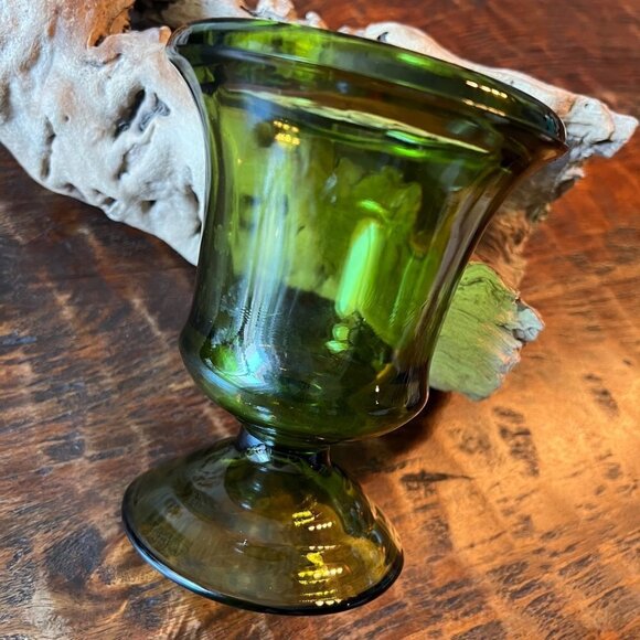 Vintage 70’s Olive Green Pedestal Vase - Picture 7 of 8